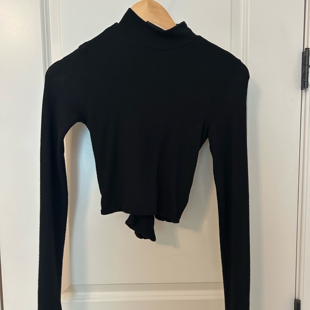 Garage Black Long Sleeve Crop Top